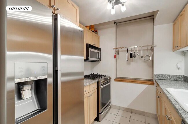 Photo - 1760 2nd Ave