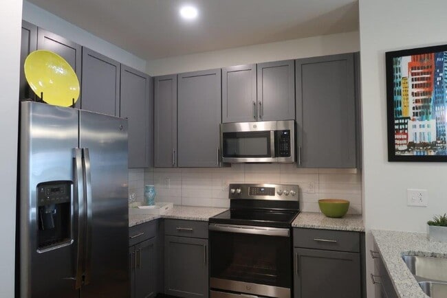 Photo - The Kent at Carmel City Center