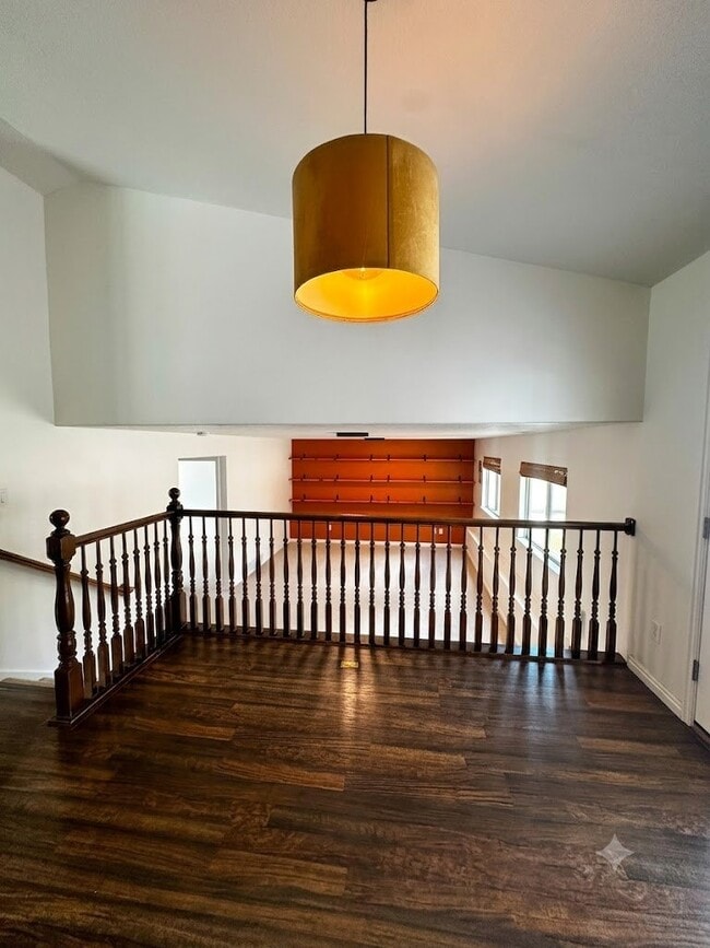 Photo - 307 Marion St