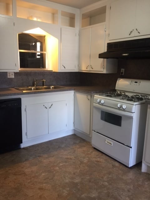 Photo - Minutes from OCU, Downtown, Chesapeake and more!