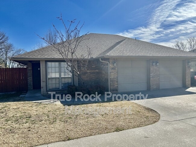 Building Photo - 1412 S Mississippi Ave