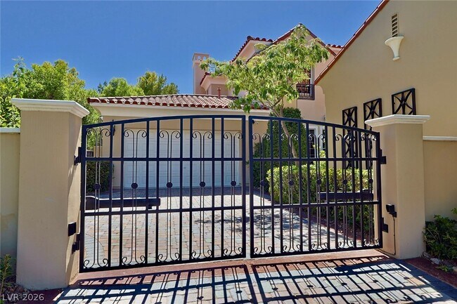 Photo - 12047 Oakland Hills Dr