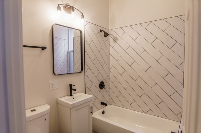 Photo - 6613 S Vernon Ave