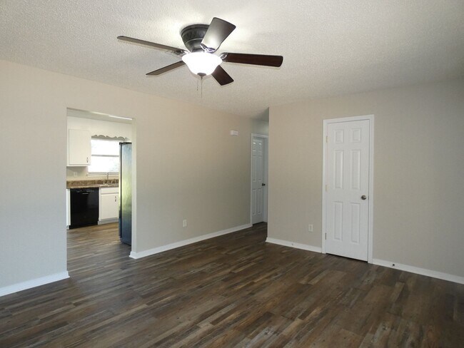 Photo - Adorable Brick Home in Pace