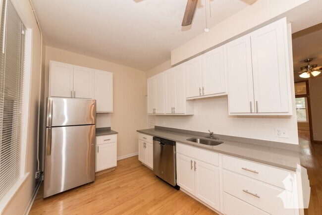 Photo - 1208 W Wrightwood Ave