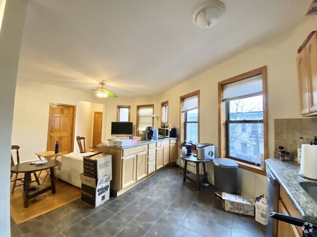Building Photo - Orkney #3 5-Bed Rental