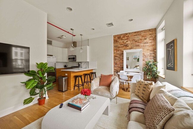 140 Broadway-SI ID1627174P