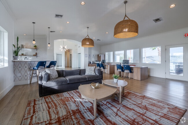 Clubhouse - View at Starr Pass