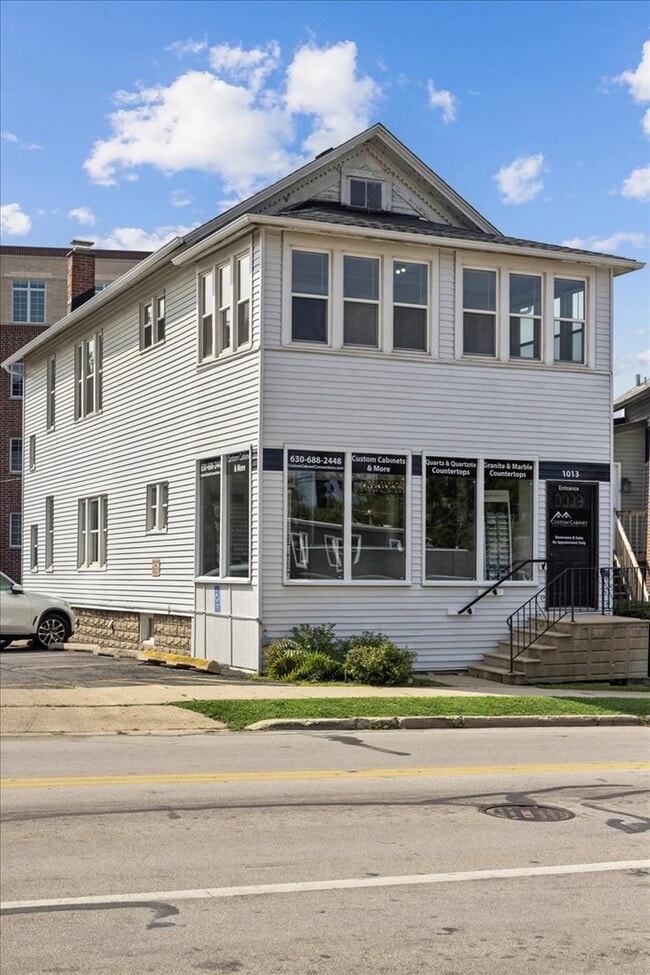 Building Photo - 1013 Maple Ave Unit 2 Rental