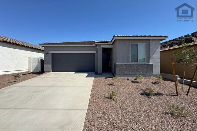 4Bed/3Bath House in Northern Surprise! Ready for Immediate Move-In! -- BRAND NEW! NEVER LIVED IN!