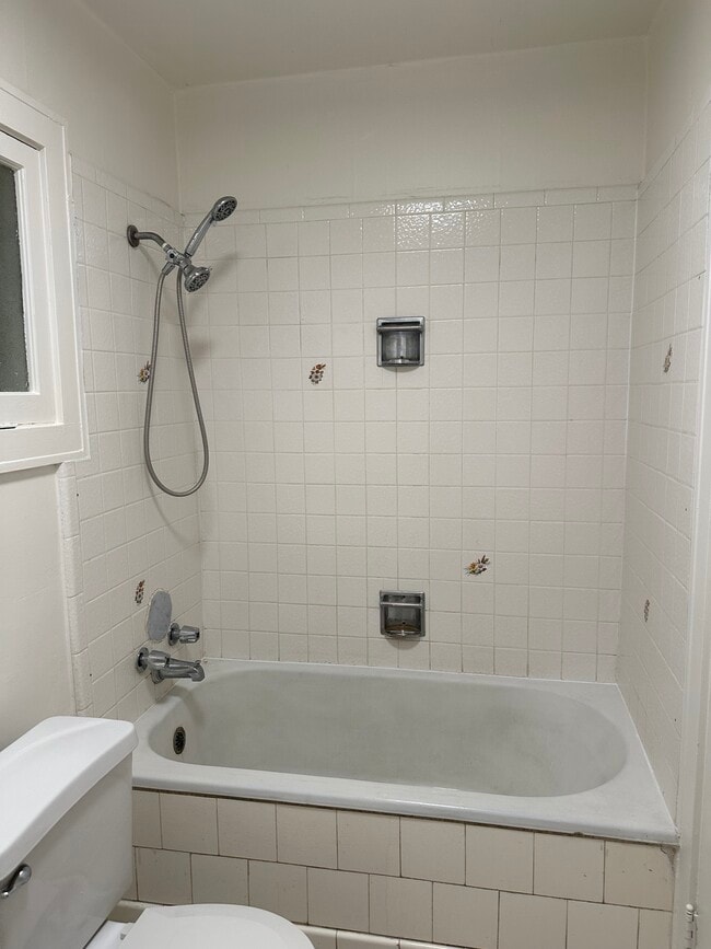 Photo - 2286 Monroe Blvd