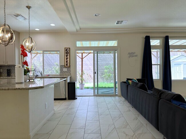 Photo - 4Bdrm/2.5bath Single Family Home - Fully Furnished