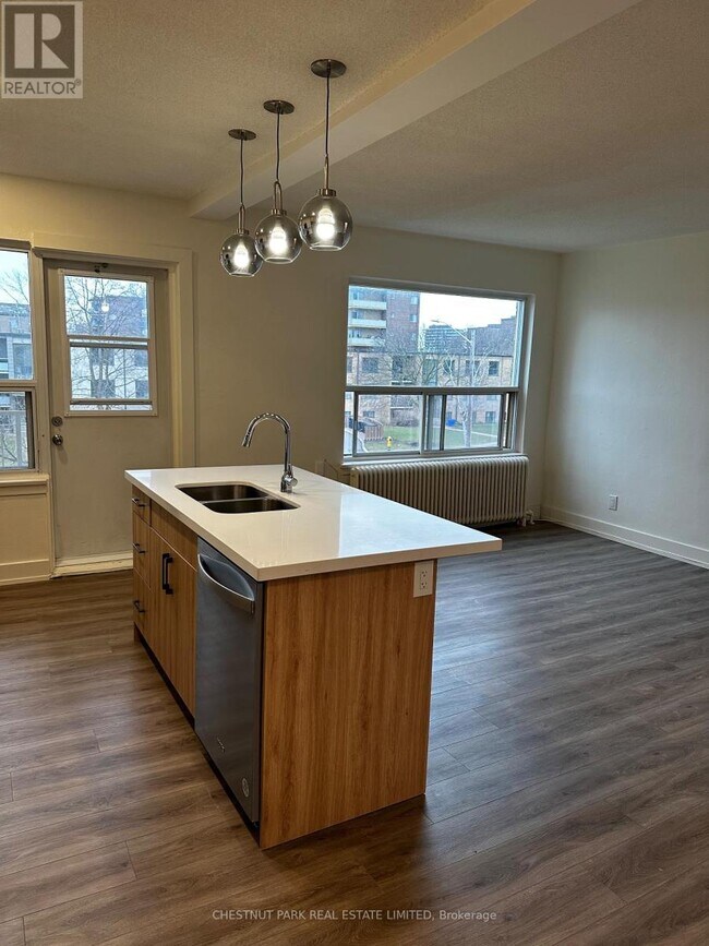 Photo - 6 Wingreen Ct Unité 9