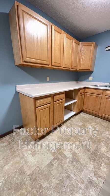 Photo - 418 Allan Ave Unit 1