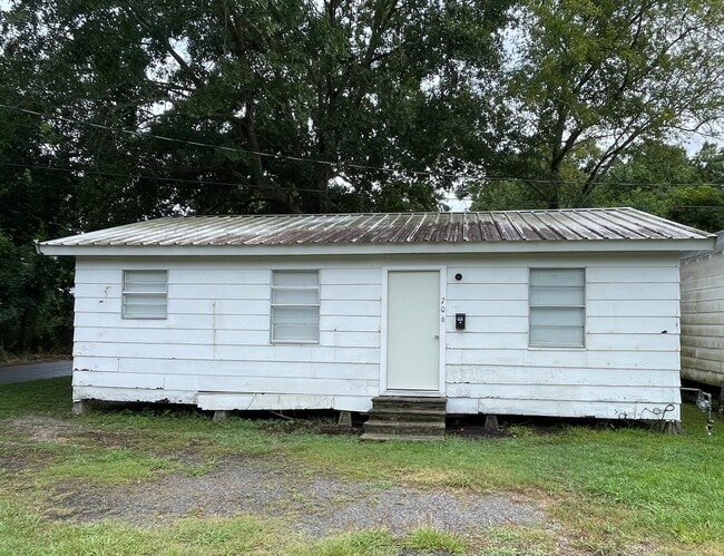 Building Photo - 706 Graceland Ave