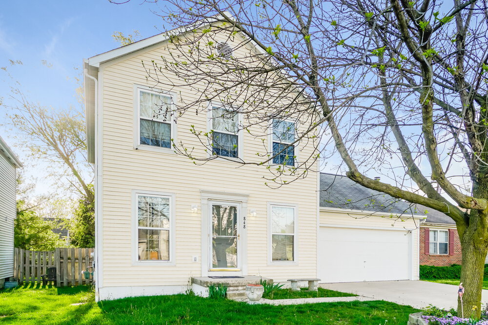 Photo - 848 Wallinger Dr House