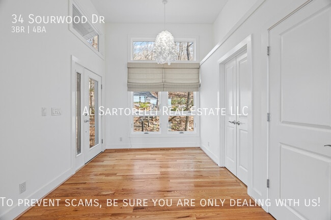 Photo - 34 Sourwood Dr