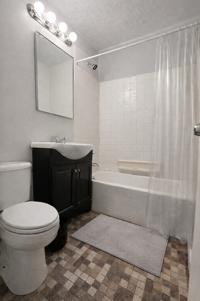 Photo - 130 Water St Unit 12