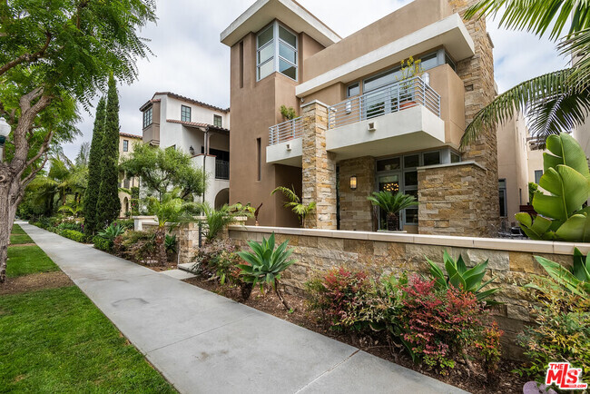 Building Photo - 13050 Discovery Creek Rental