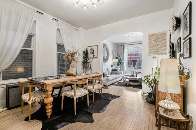 Photo - 1413 N Campbell Ave Unit 1