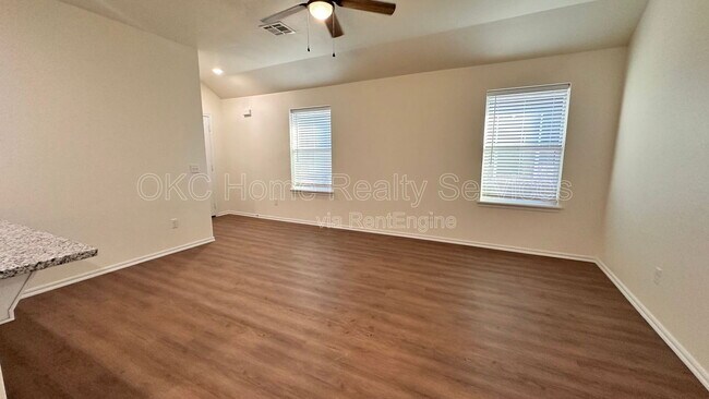 Photo - 11417 N University Ave