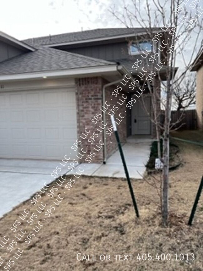 Building Photo - 230 SW 34th St