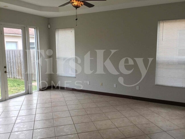Photo - 4104 NE 22nd Ln