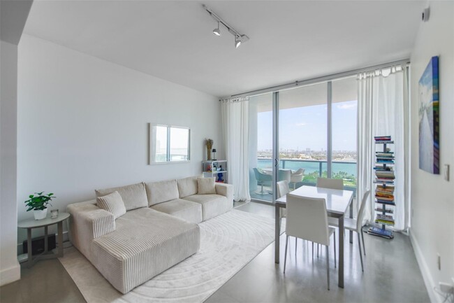 Photo - 900 Biscayne Blvd Unit 2104