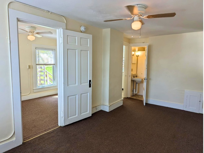 Photo - 165 Brunswick St