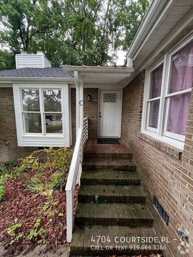 Building Photo - 4704 Courtside Pl Rental