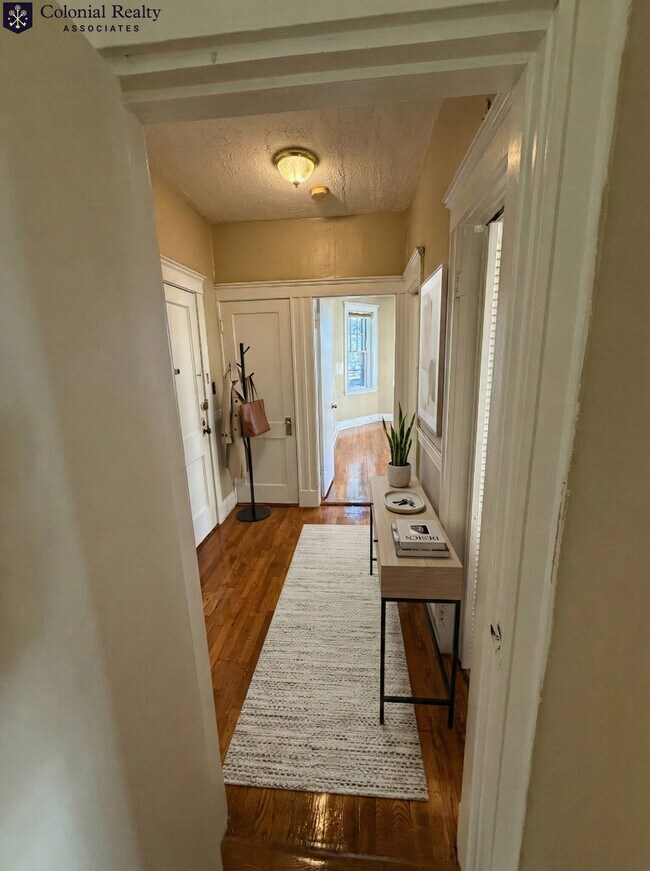 Photo - 319 Allston St Unidad 4