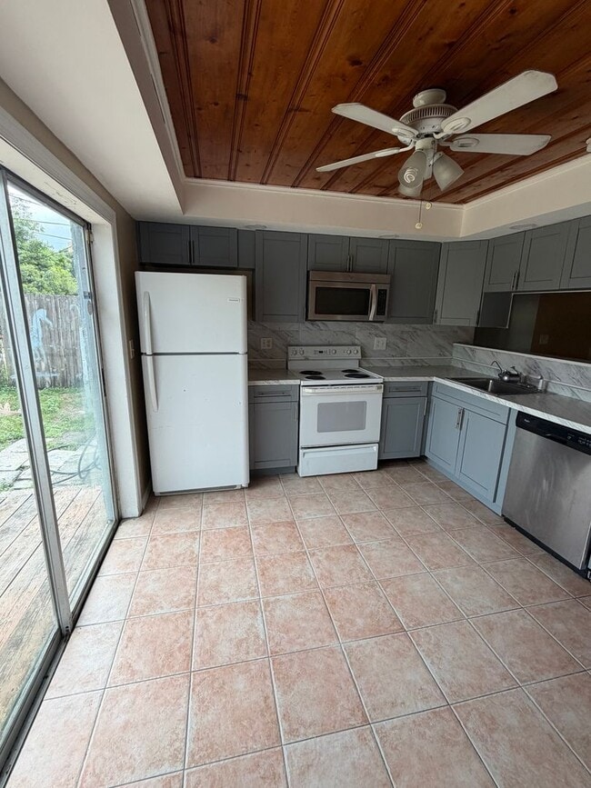 Building Photo - Affordable Move-In Special: First month and Security Deposit Only to move-in!