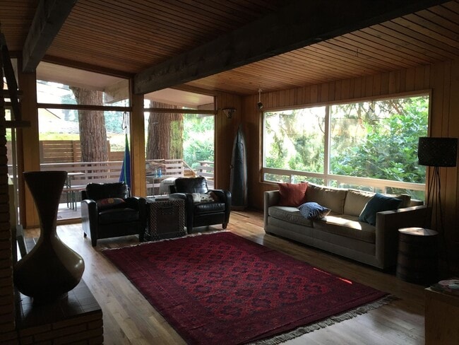 Photo - 3240 NW Elmwood Dr