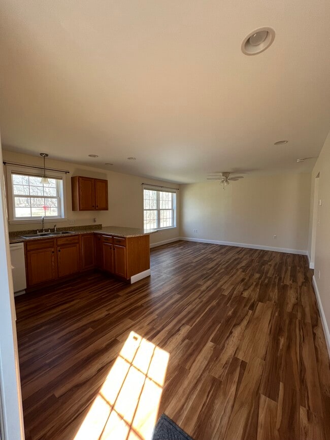 Living Room - 15 Kelley Rd Unit 1