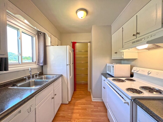 Photo - Sapphire Manor Condo Unit 102