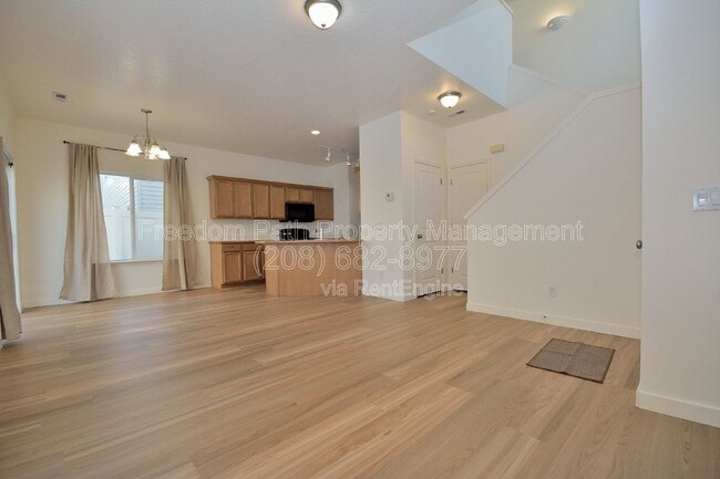 Photo - 7830 Mather Ct