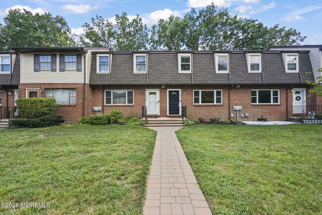 1062 Cheryl Ct
