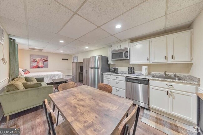 Building Photo - 1502 Rockcrest Way Rental