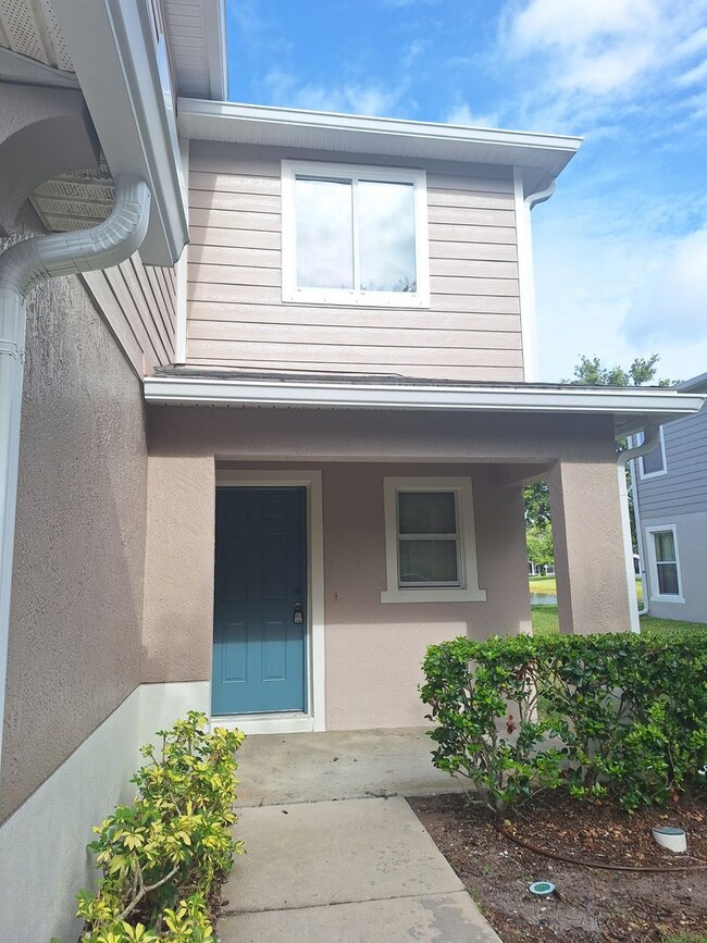 Photo - 3BR 2.5 BA LANDINGS AT SUGAR MILL TOWNHOME!