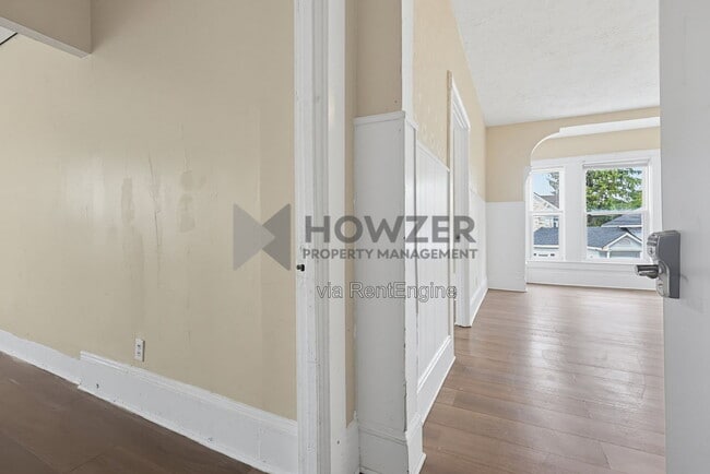 16 Chester Ave Unit 16