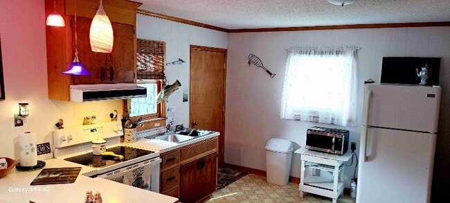 Photo - 2175 John Thursby Rd