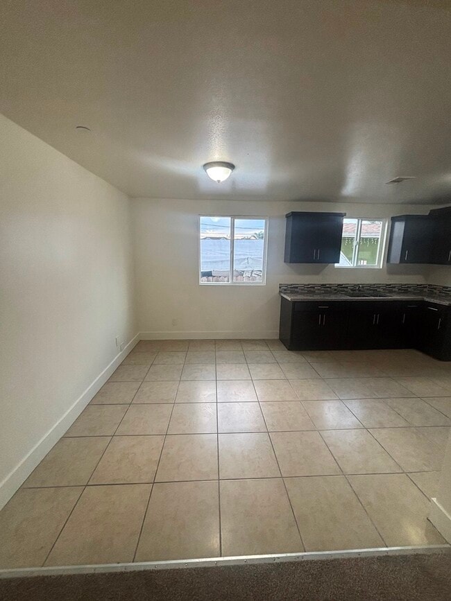 Photo - 232 W 91st St Townhome