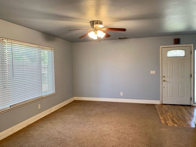 Photo - 2661 Carmichael Way Unidad 2661 Carmichael Way