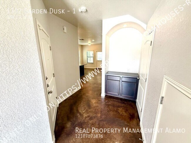 Photo - 1302 Garden Dusk Unit 1