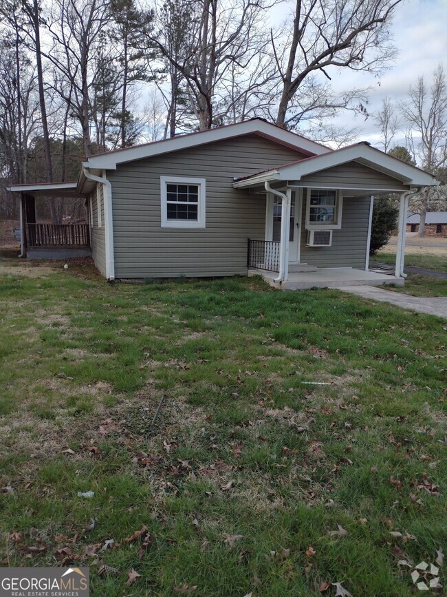 Building Photo - 1113 New Rosedale Rd NE Rental