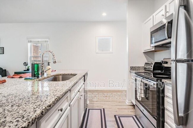 Photo - 2604 N Highland Ave Unit B