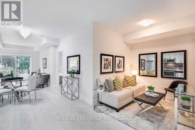 Photo - 780 Sheppard Ave E