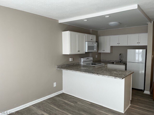 Photo - 13200 Fairhill Rd Unit 7