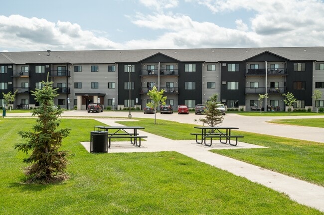 Building Photo - Mezzo Apartments