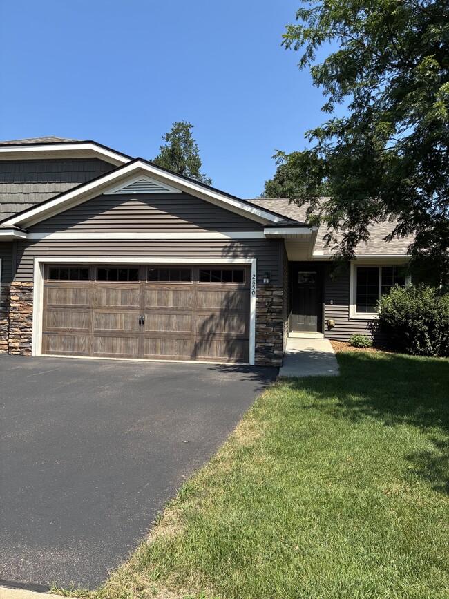 Photo - 2850 Swallowtail Ct